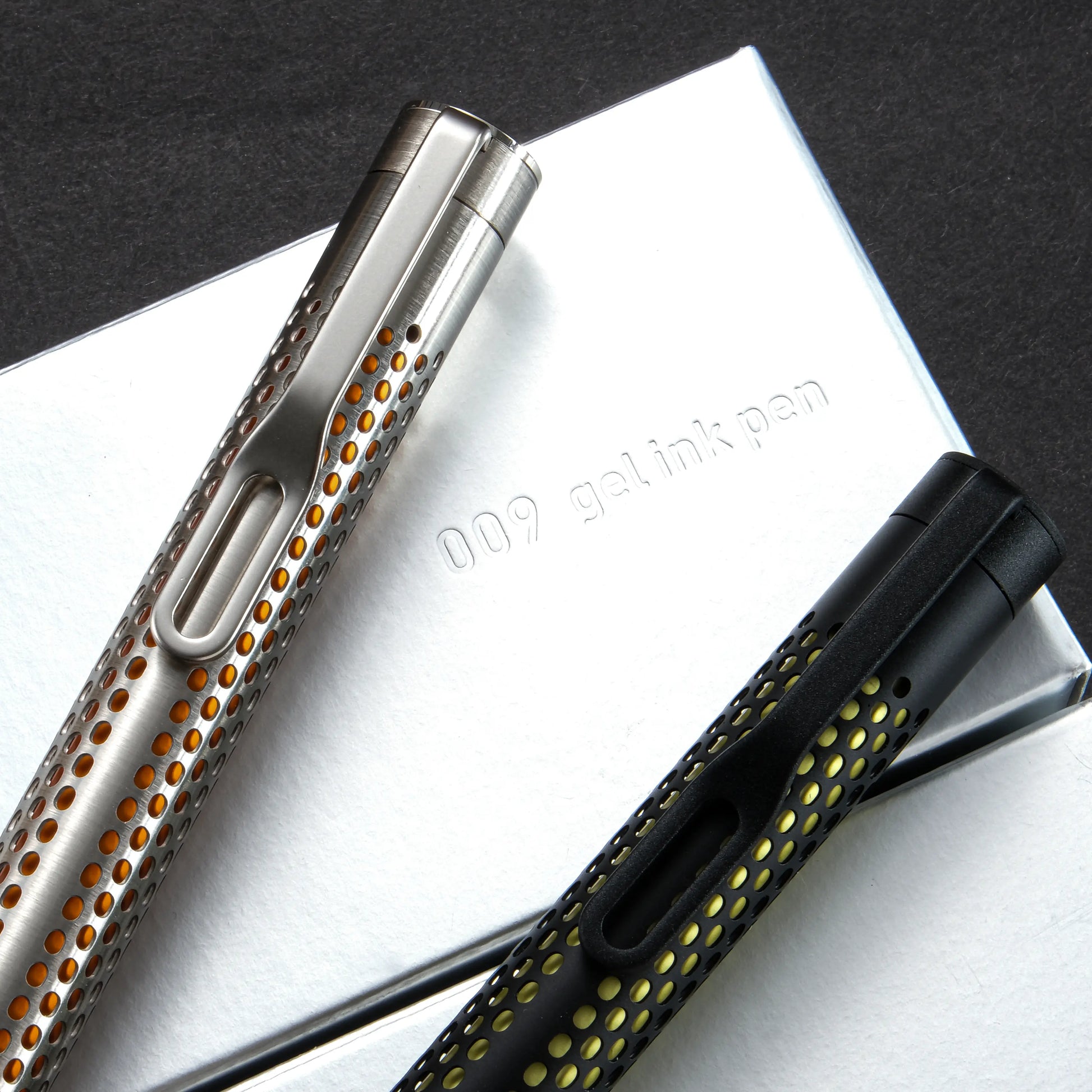 SAKURA craft_lab 009 Gel Ink Pen - Asteroid Silver – Muze Pens