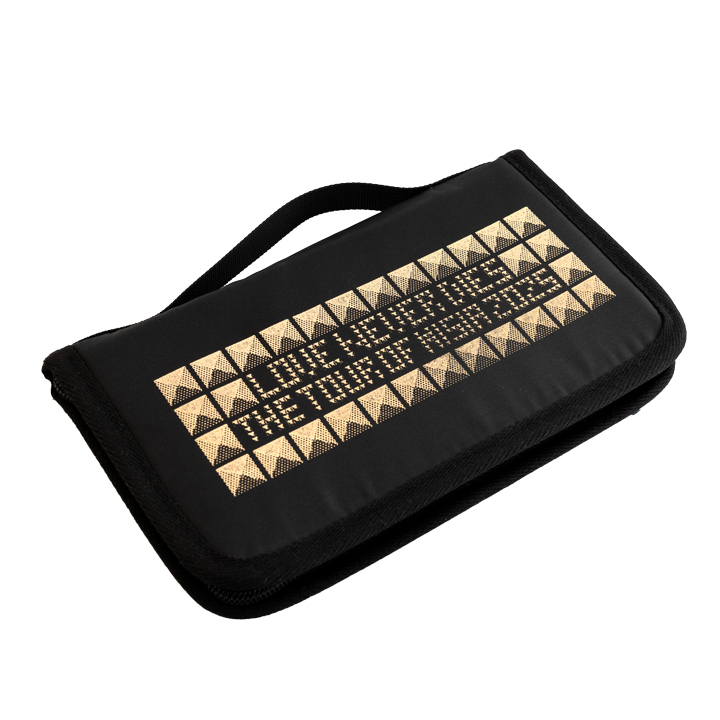 LOVE NEVER DIES パスポートケース | MISIAオフィシャルオンライン