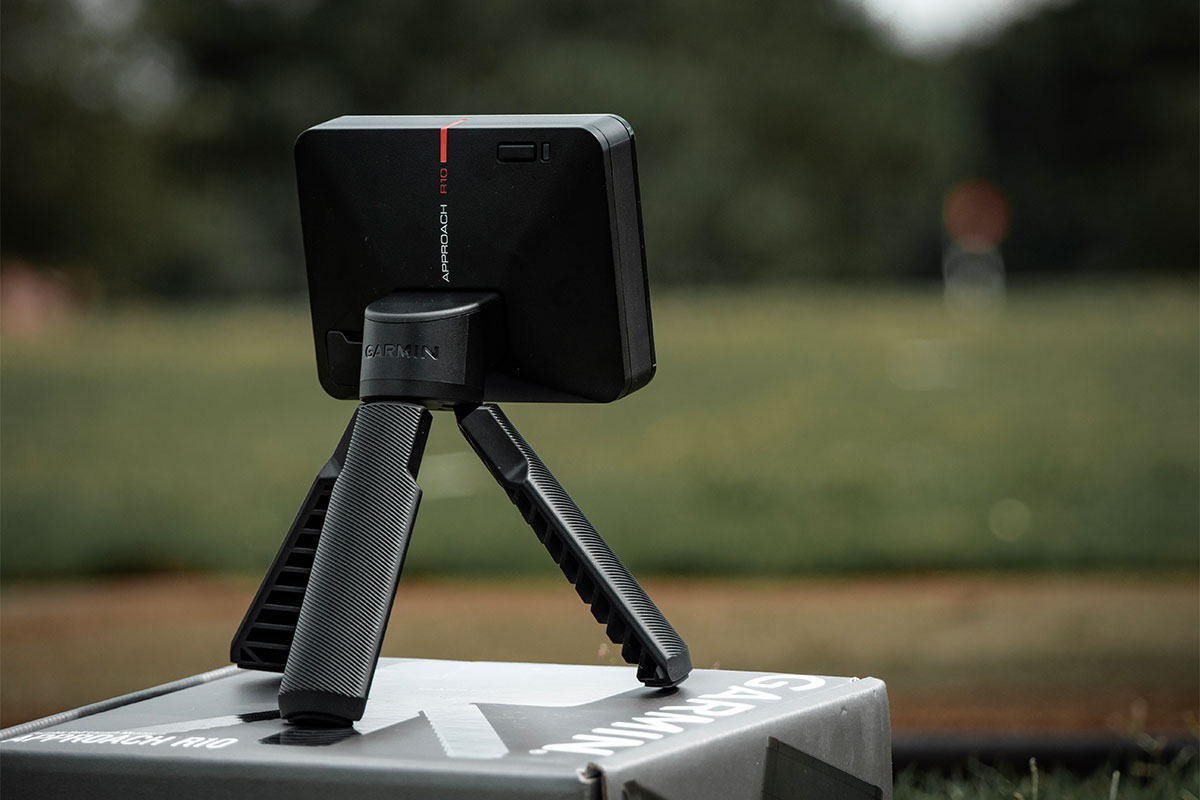 GARMIN APPROACH トップ R10 ゴルフ用距離計 GARMIN APPROACH R10