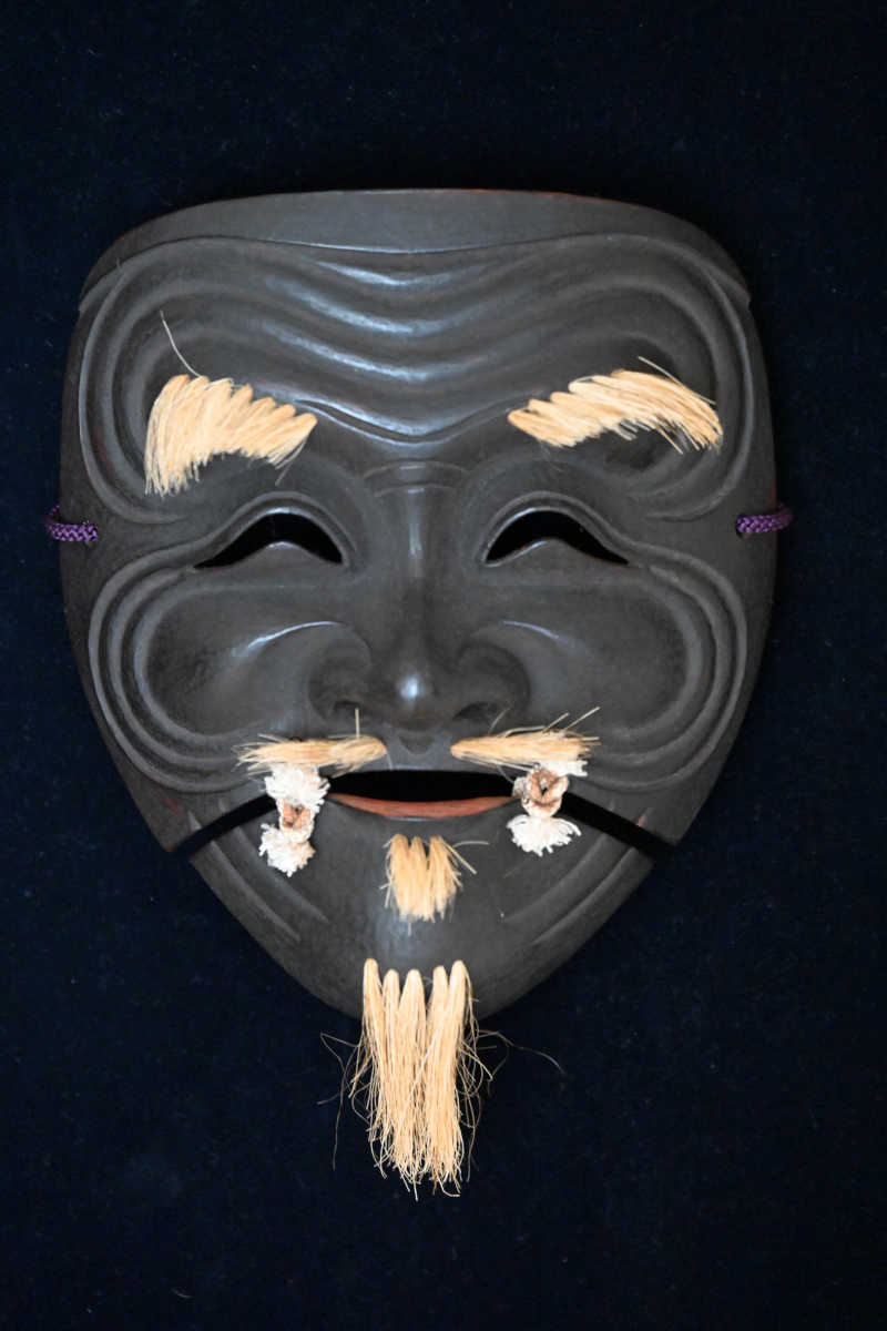 黒式尉 - 能面師 倉林朗 能面展示室ー能面展示室