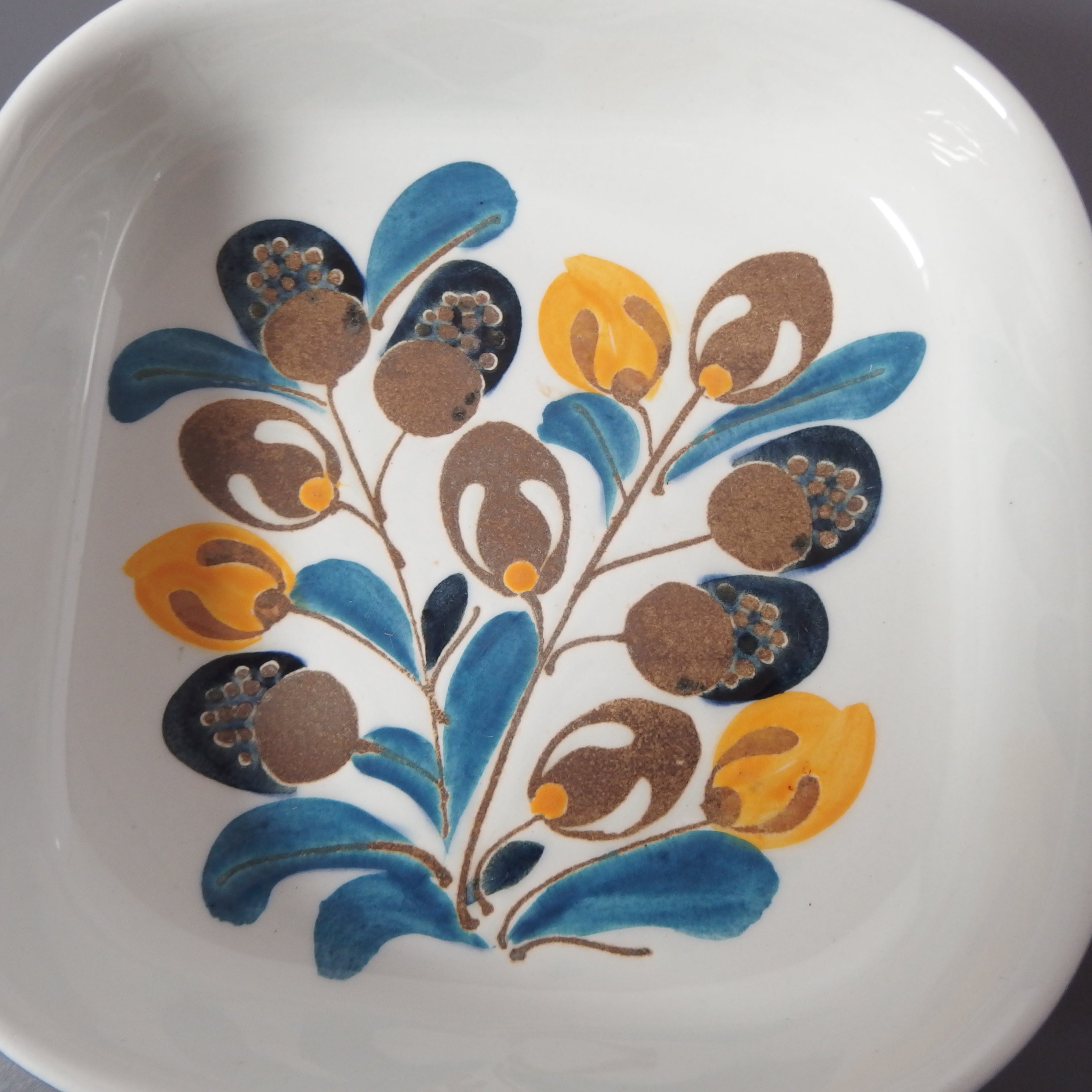 yu ② ロイヤルコペンハーゲン bacca バッカ 角皿 大皿 スクエア yu ②