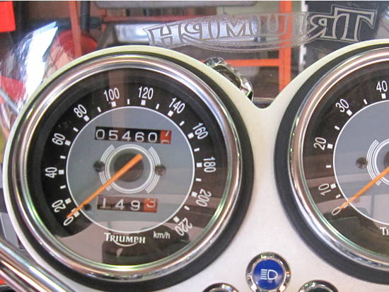 岐阜県 H・Iさん／ボンネビルT100 祝10万キロ走破 ｜ ノースウイングJC