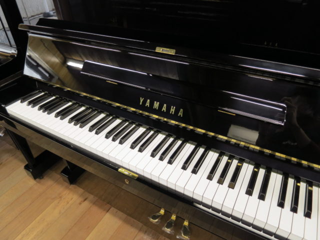 ▽YAMAHA アップライトピアノ 名器 NoU2 鍵盤 YAMAHA NO.U2（中古