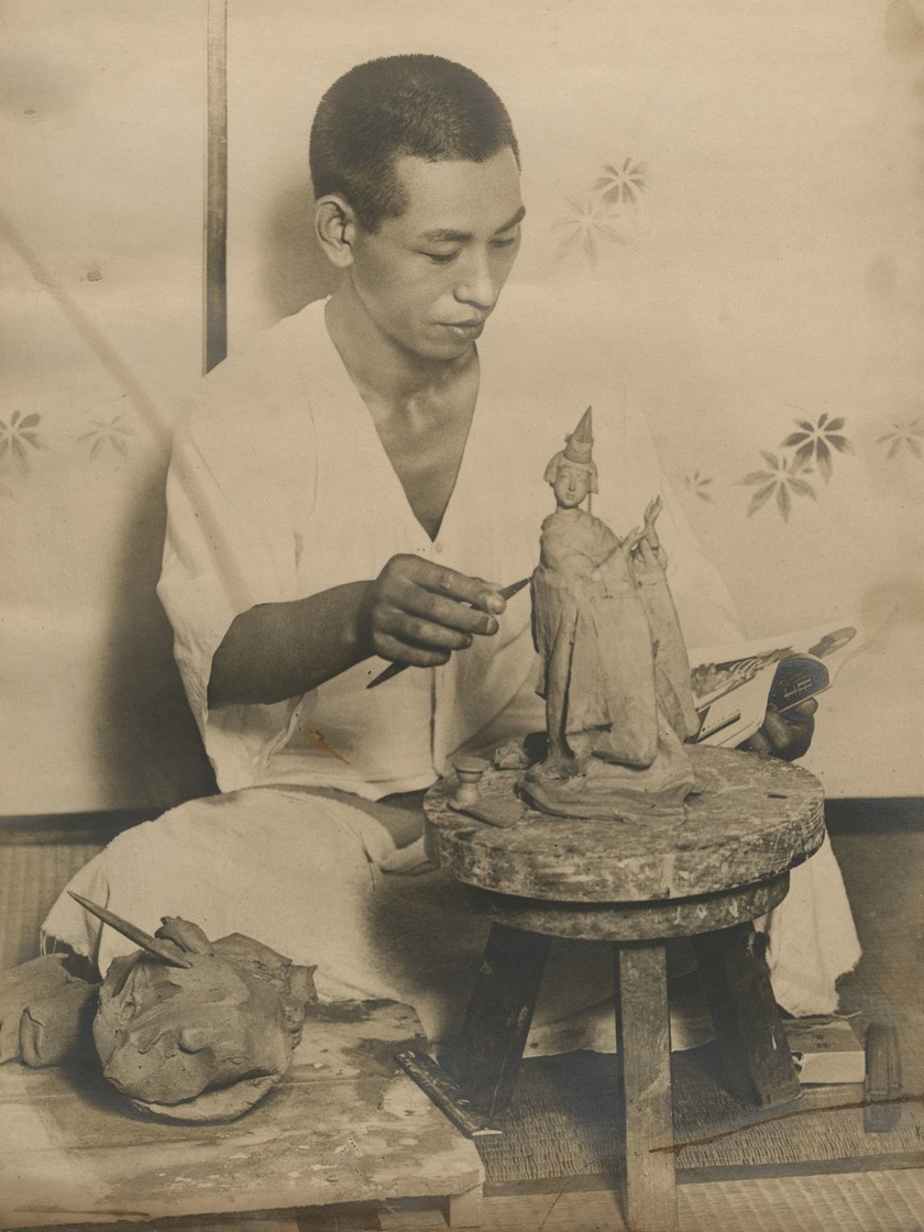 About | 中村人形