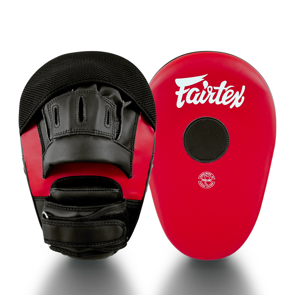 FAIRTEX湾曲パンチングミット FMV-13 黒＆赤 合革 FAIRTEX湾曲