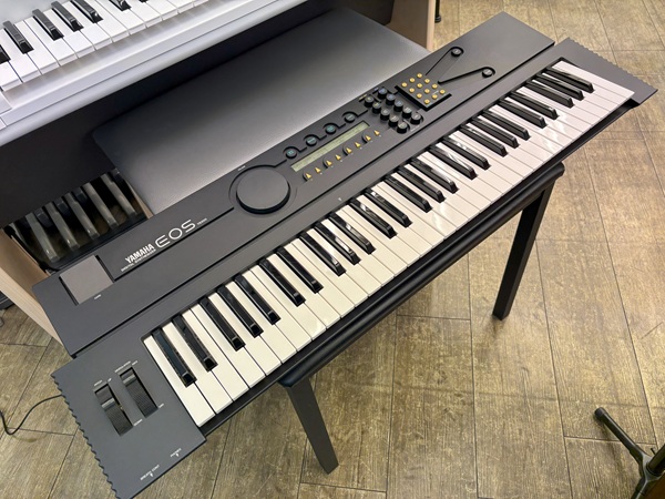幻のFM音源シンセサイザー！YAMAHA EOS YS200入りました！ | スタッフ