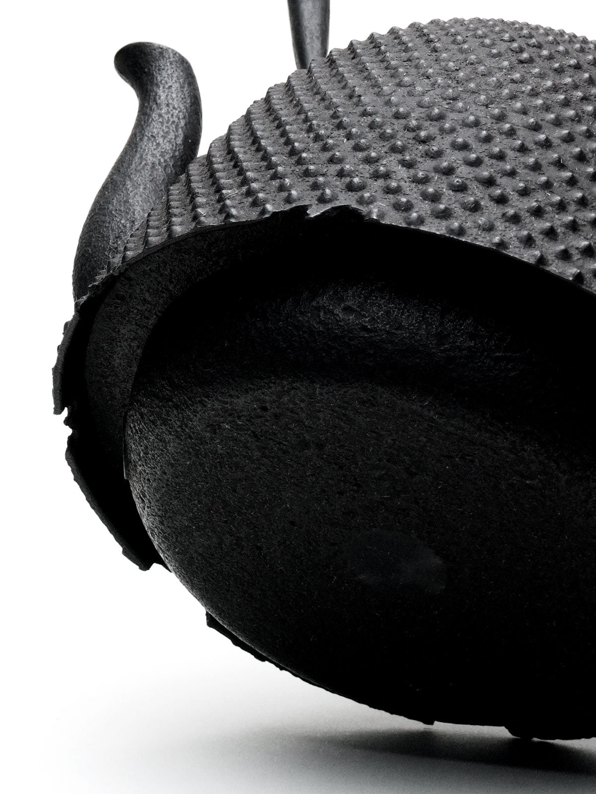 霰文南部形鉄瓶 – 御釜屋