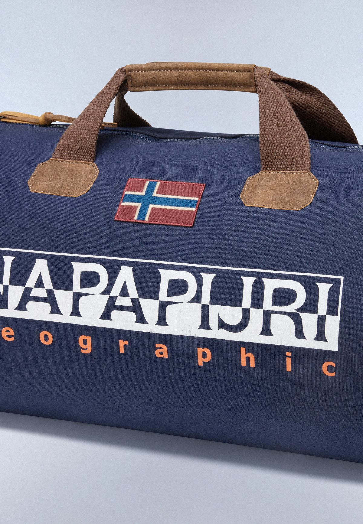 Bering Duffle Bag - 48 Lt | Duffle Bags | Napapijri PT