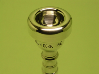 BACH corp. 3C トランペットマウスピース ニアピリオド バック