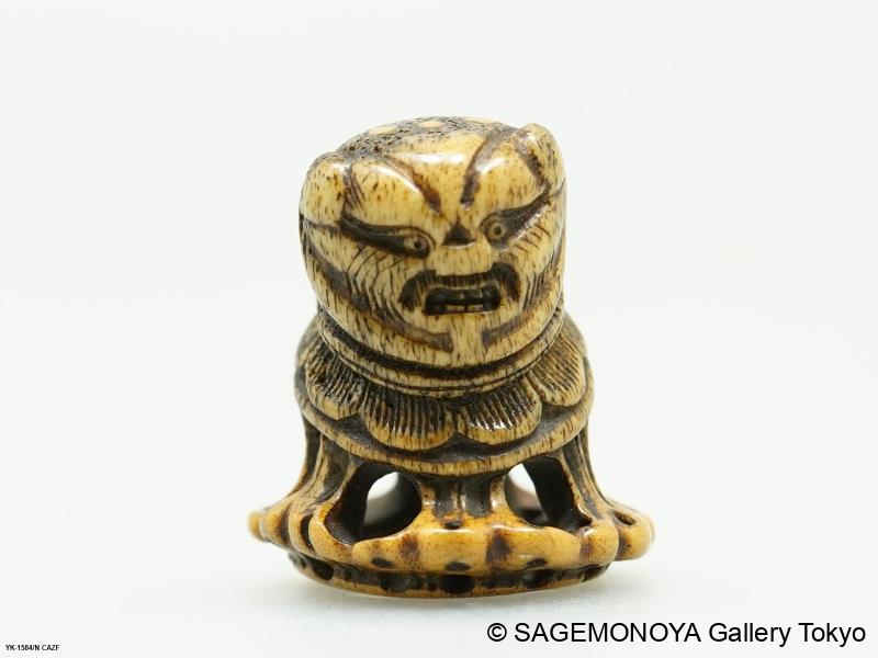 根付(netsuke) 獅子の根付江戸時代 【根付 写真集】Netsuke 世界の根付