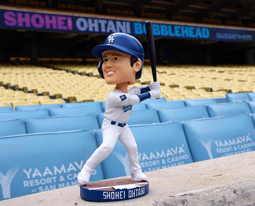 ドジャースタイラー・グラスノーボブルヘッドタイラーフィギュア大谷翔平