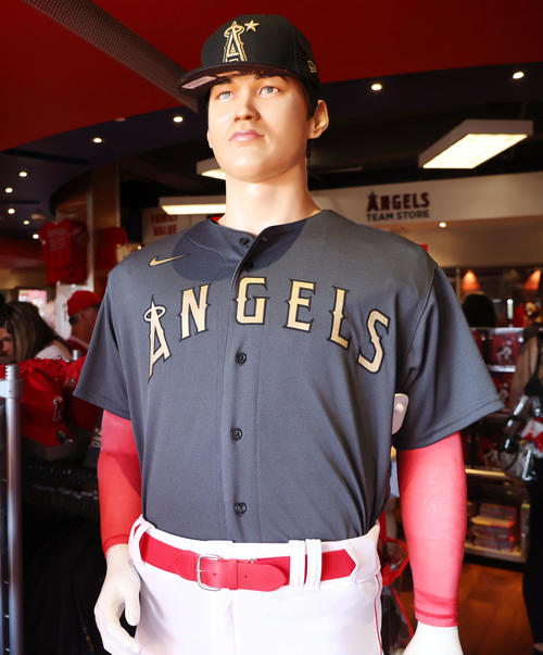 TOPPS 2022 大谷翔平 オールスターユニフォーム メモラビリアカード