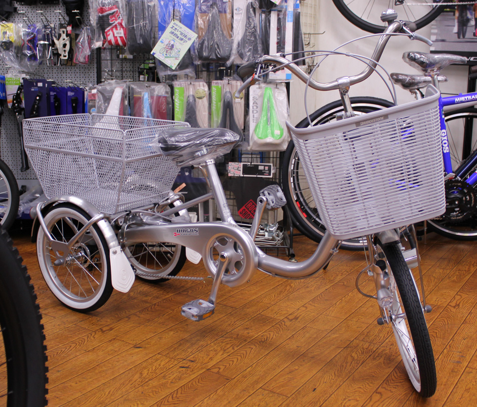 ブリヂストンの三輪車ブリヂストンワゴンが入荷いたしました！
