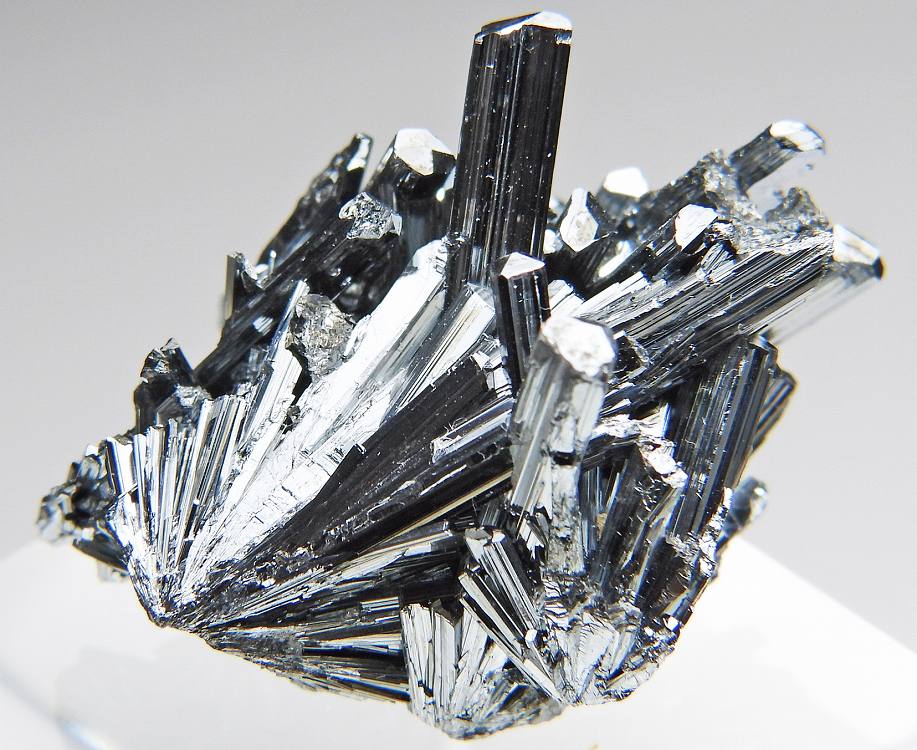 輝安鉱 166 ペルー - 鉱物標本・隕石標本販売のWeb専門店 エヌズ