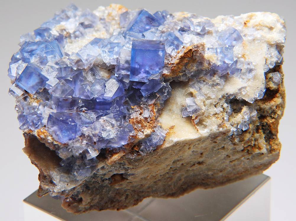 バナチ UK Wet Grooves鉱山産 フローライト(蛍石) 鉱物標本 バナチ様