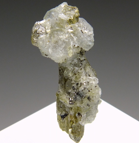 タンザナイト 原石 鉱物標本 天然石 102 タンザナイト 原石 鉱物標本