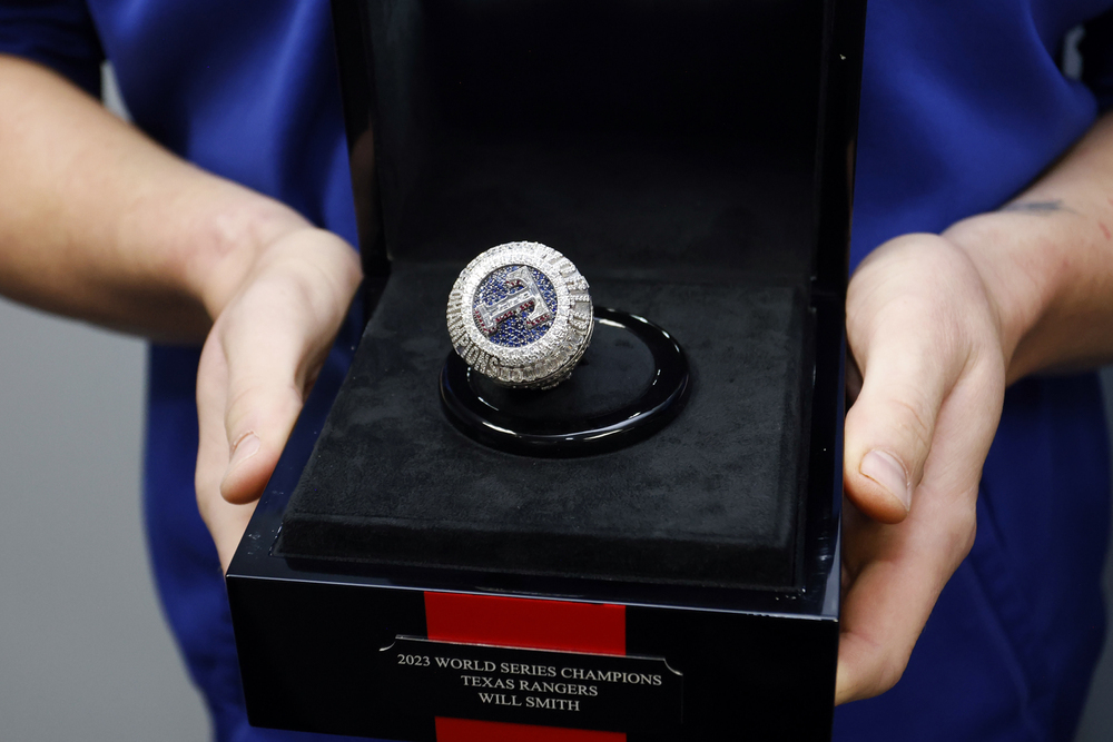 大谷翔平2024年ワールドシリーズチャンピオンリング 楽天市場】送料