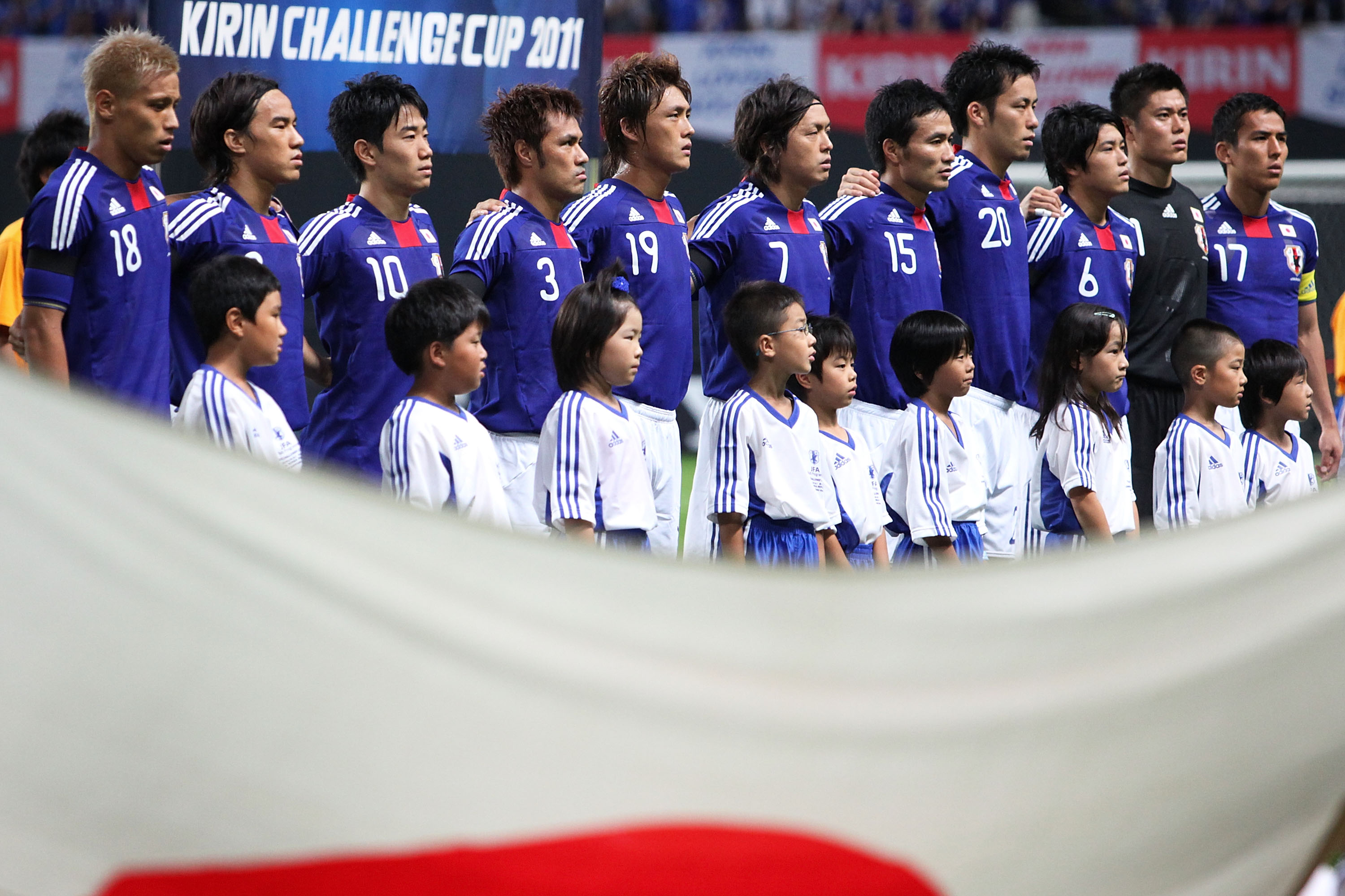 日本代表キリン 2018 カレンダー