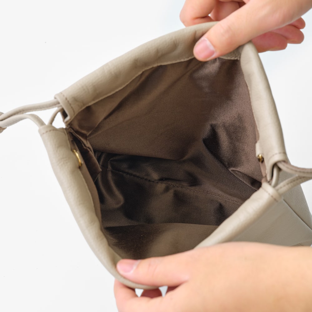 ソメスネットショップ / ピッコラ 巾着ショルダー（マチ付き） PL-65