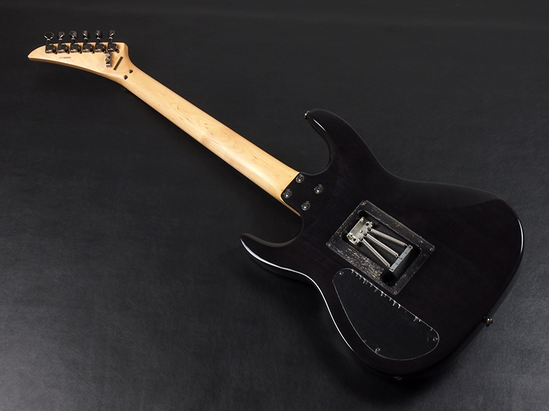 KRAMER Striker Custom 211 Trans Black 税込販売価格 ￥25,800- 中古