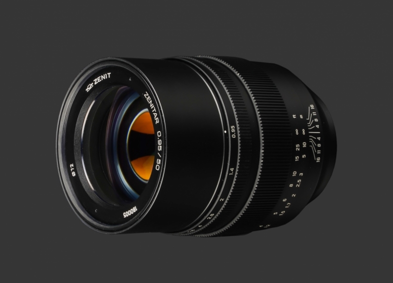 Zenit officially announced the new 50mm f/0,95 E-mount lens
