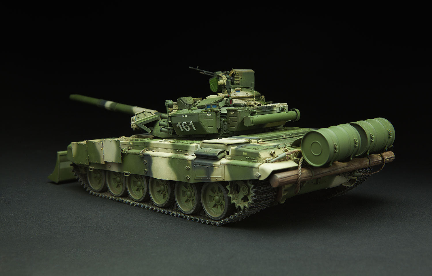 MENG MODEL(モンモデル)TS-014 1/35 ロシア主力戦車T-90(プラモデル