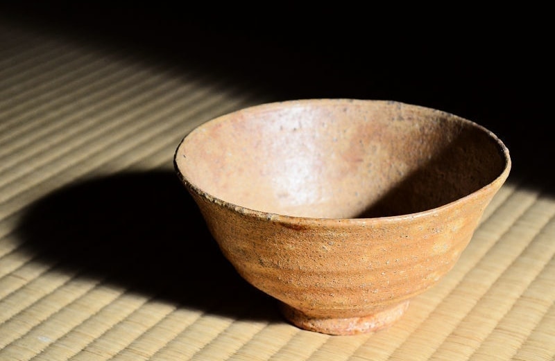 那波鳳翔 作 播州相生焼 黄伊羅保茶碗 of 茶の湯 墨東清友館 茶道具