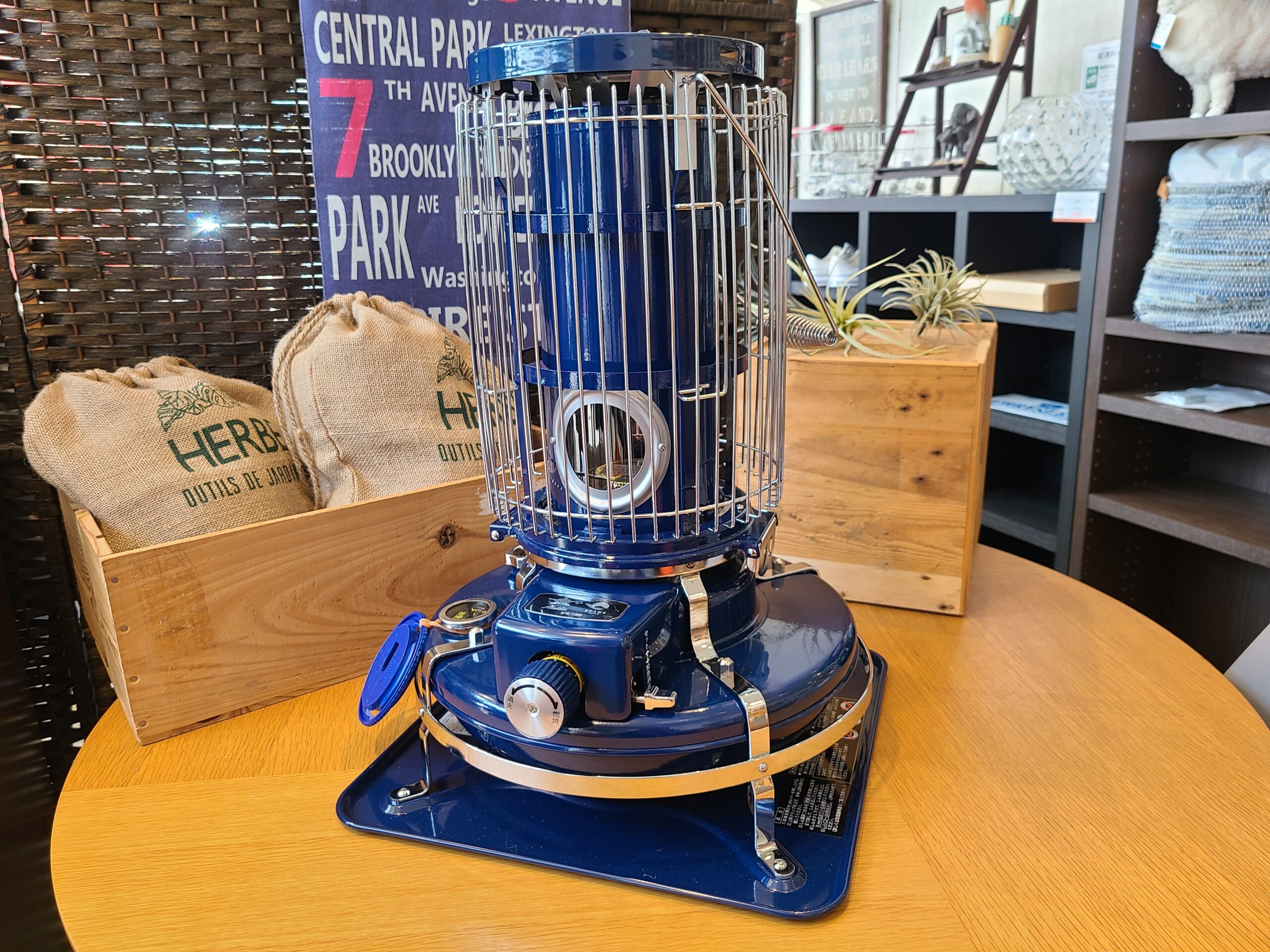 新品・アラジン石油ストーブブルーフレームヒーターBF3911(G) グリーン