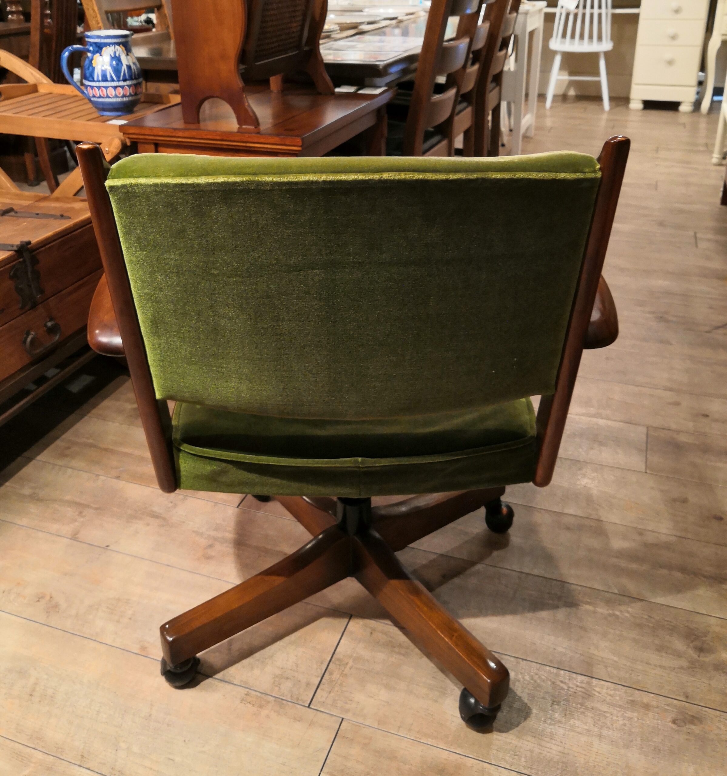 カリモク karimoku チェア 椅子 モスグリーン コロニアル 肘掛け