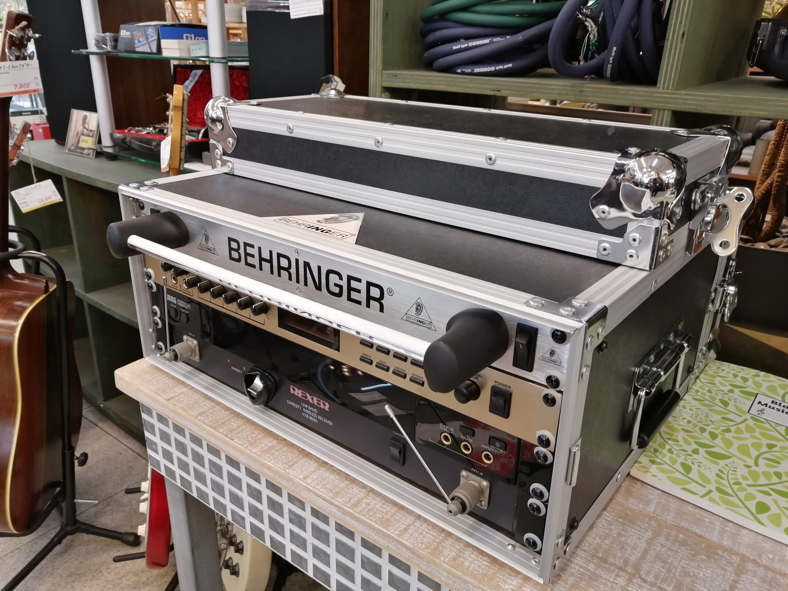 ギターエフェクターセット ラックケース付き 買取しました！ | 愛知と