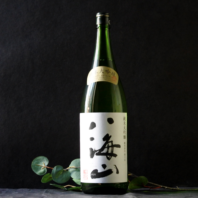 新品 未開封 お正月にどうですか？ 八海山 純米大吟醸 800ml 新品 未