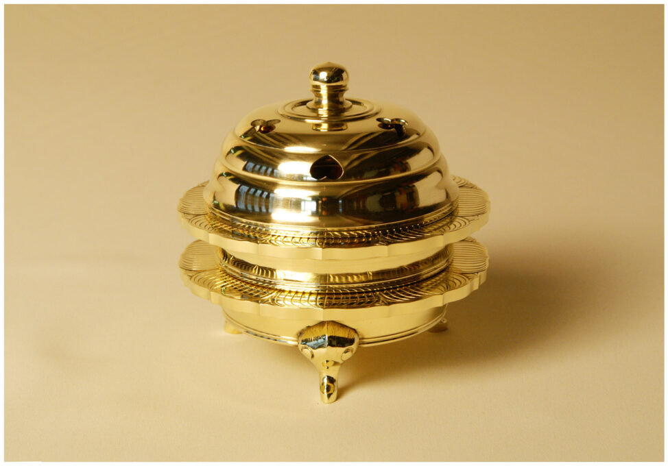 蓮華一重彫 火舎香炉 | 株式会社作島