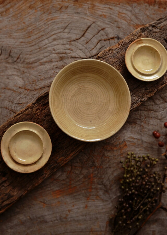 黄瀬戸皿 灯火器 油皿 小皿 灯明皿 古道具 急須台 小鉢 糸目紋様