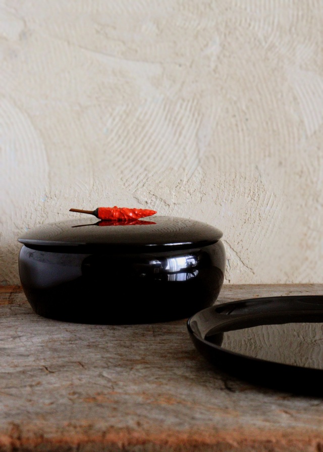 輪島塗唐辛子摘み菓子器 小盆付 トウガラシ 漆の菓子器 煎茶盆 盛り器 漆盆