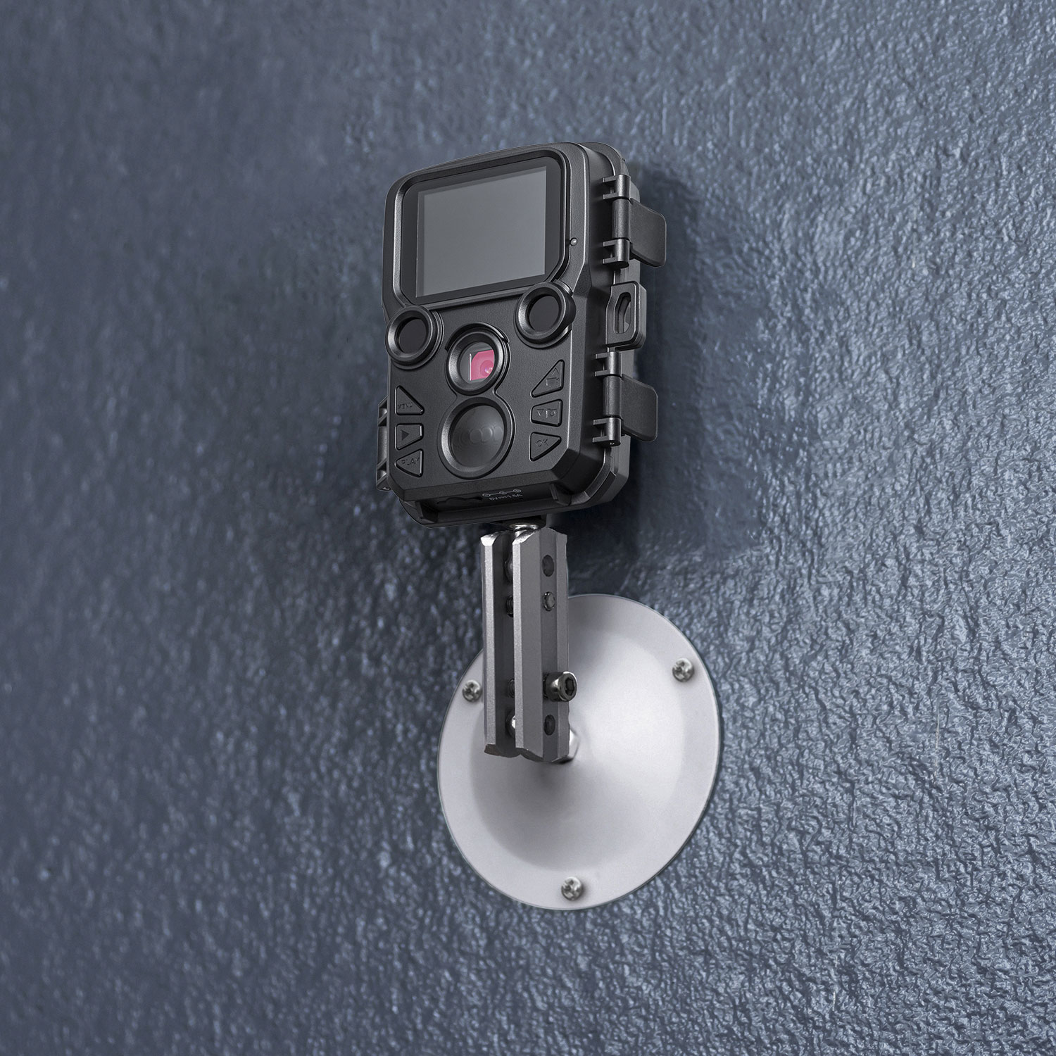 暗闇でも撮影できる赤外線センサー内蔵の小型セキュリティカメラを発売