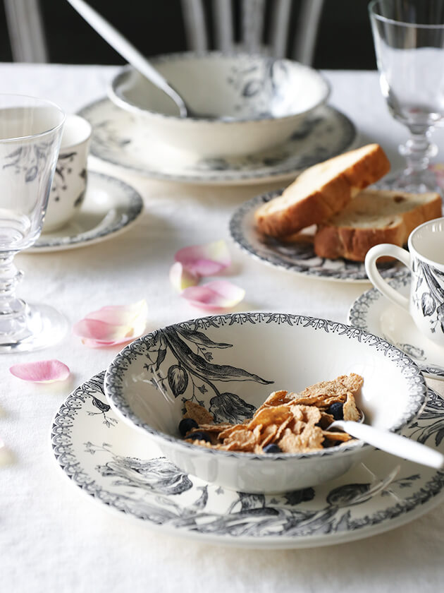 英国】 ライオンのローズボウル / センターピース 直径27cm 花器