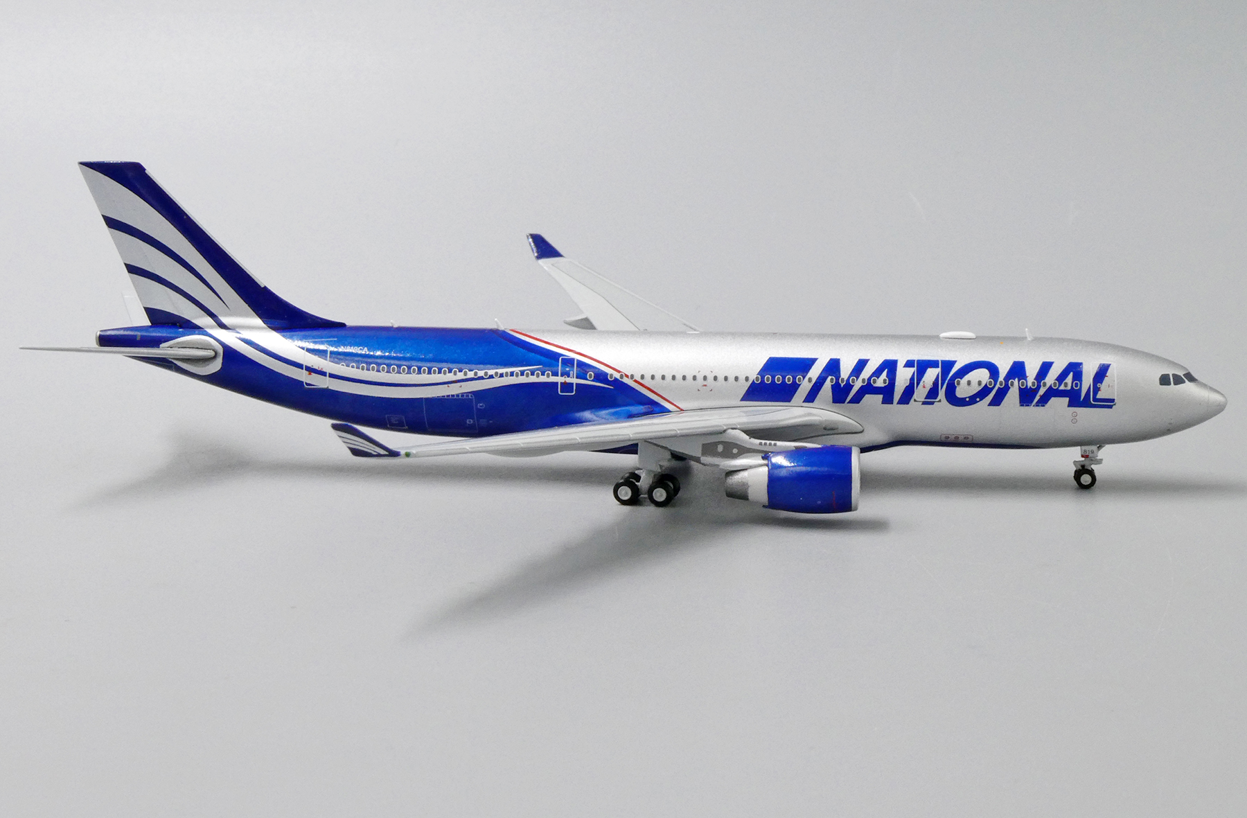 ScaleModelStore.com :: JC Wings 1:400 - XX4176 - National Airlines