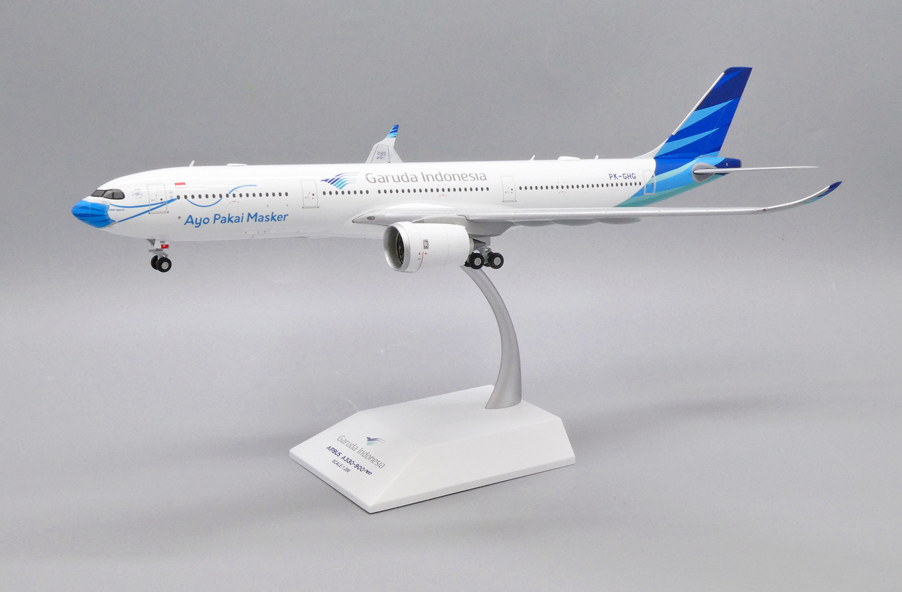 ScaleModelStore.com :: JC Wings 1:200 - LH2260 - Garuda Indonesia