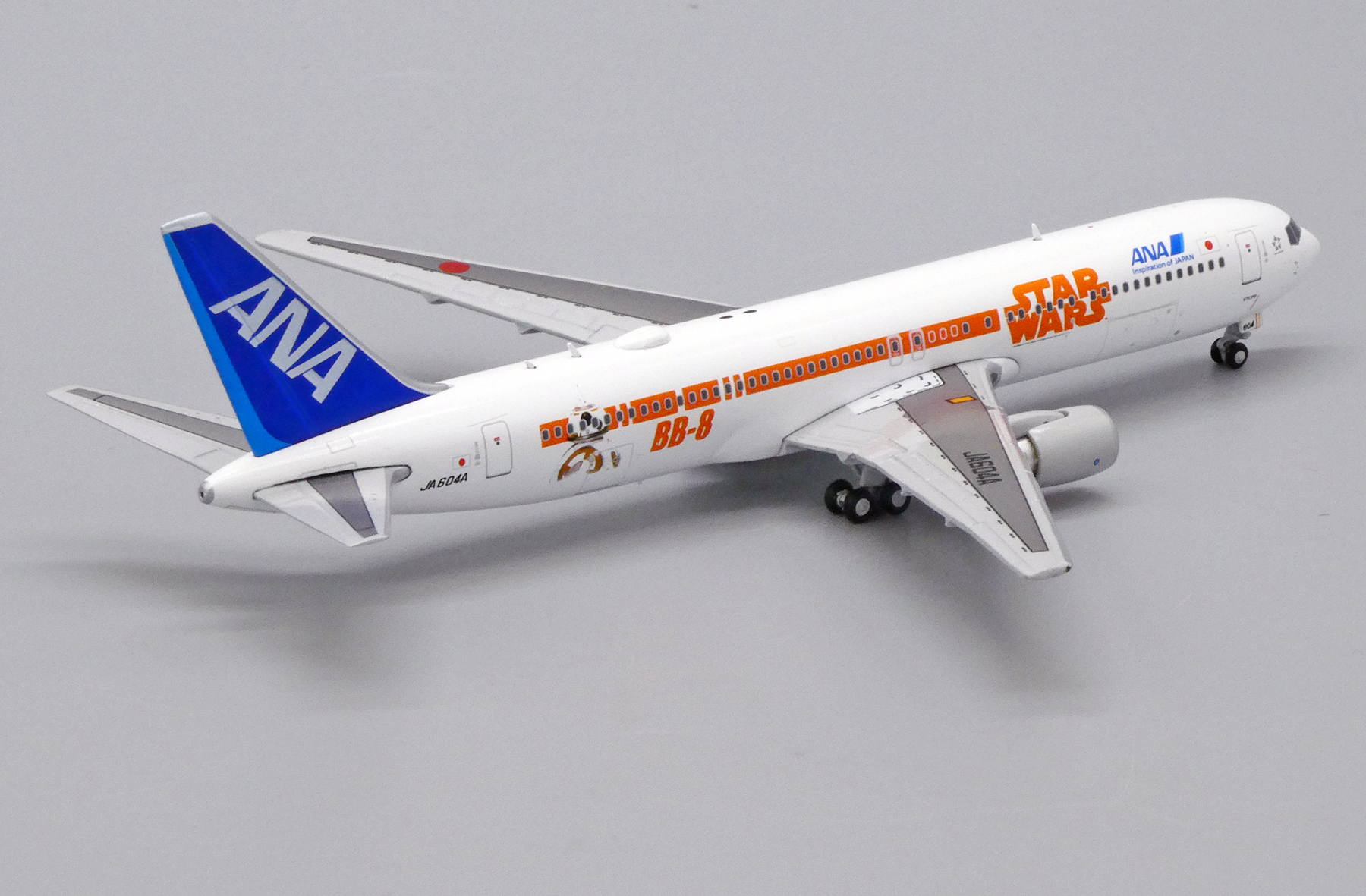 ANA ボーイング777-300ER JA734A 1/200 飛行機模型 ANA ボーイング777