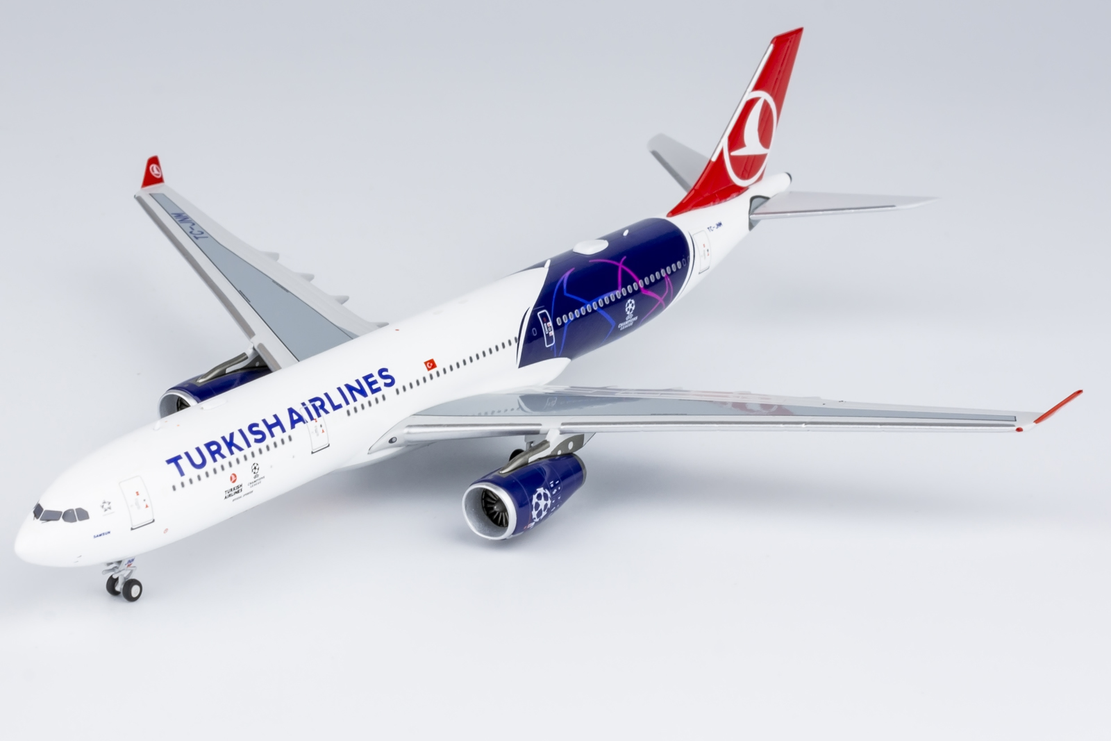 ScaleModelStore.com :: NG Models 1:400 - 62061 - Turkish Airlines