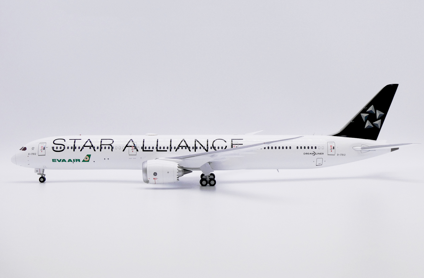 EVA AIR BOEING 787-9 1/200 ダイキャストモデル NG Models Eva