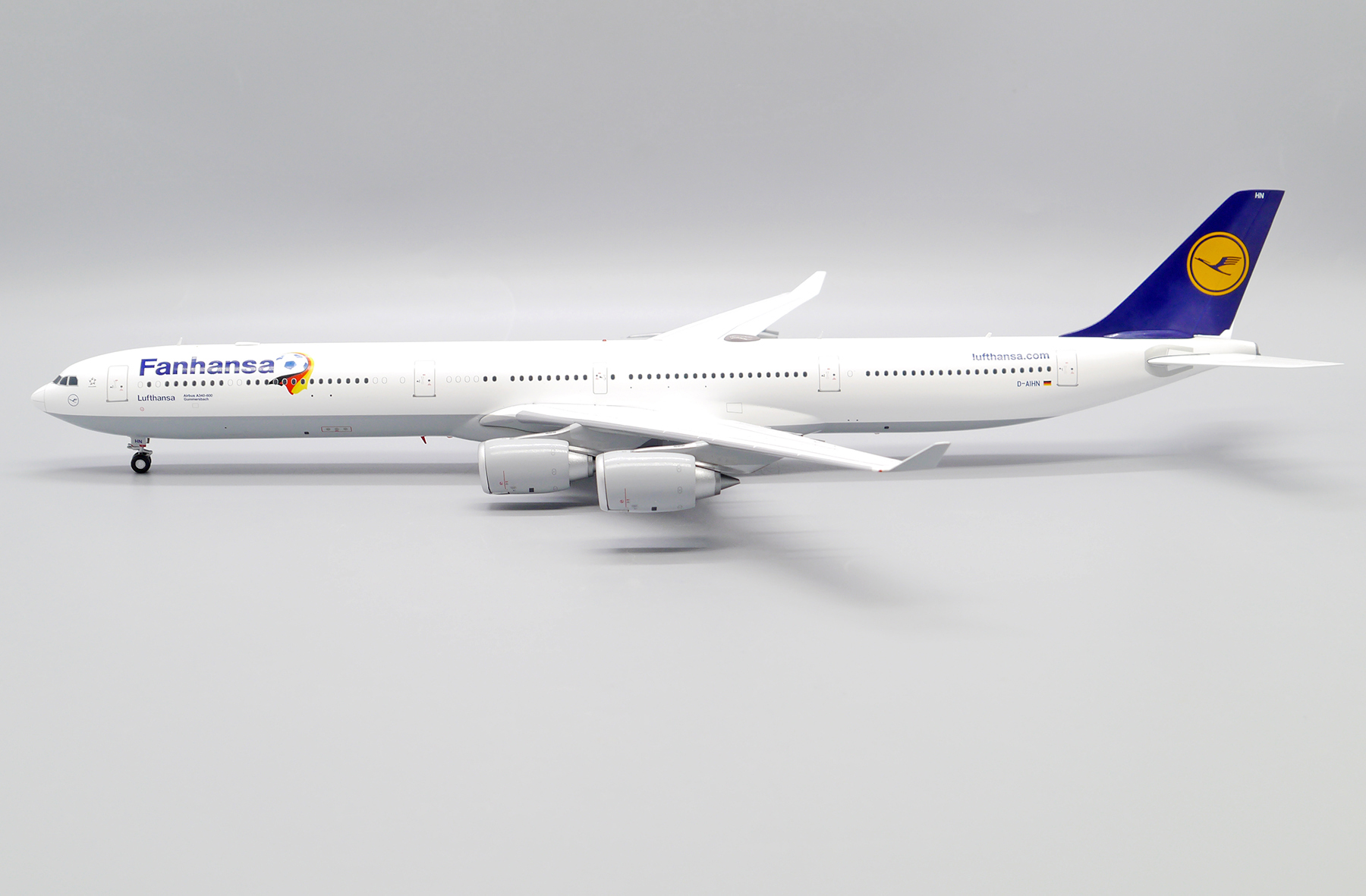 ScaleModelStore.com :: JC Wings 1:200 - EW2346005 - Lufthansa