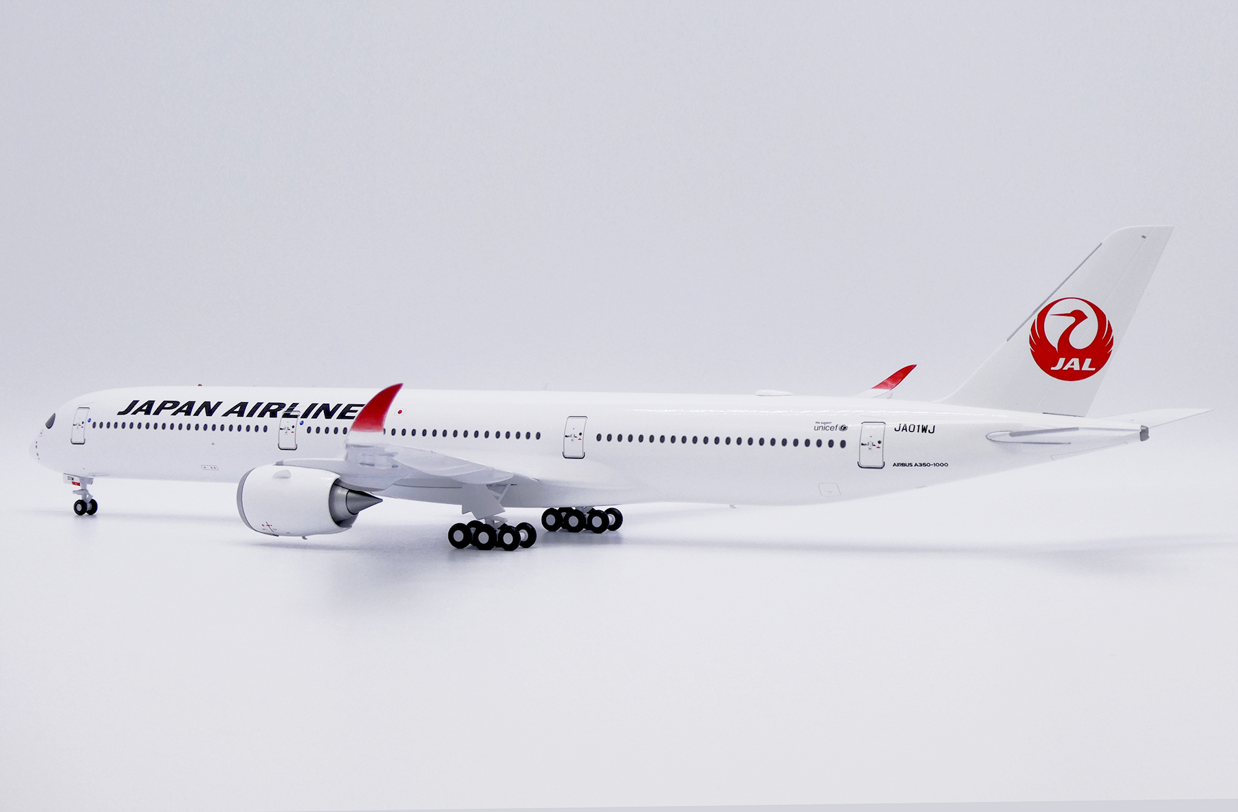 JC Wings 1:200 日本航空 JAL JA01WJ A350-1000 ScaleModelStore.com