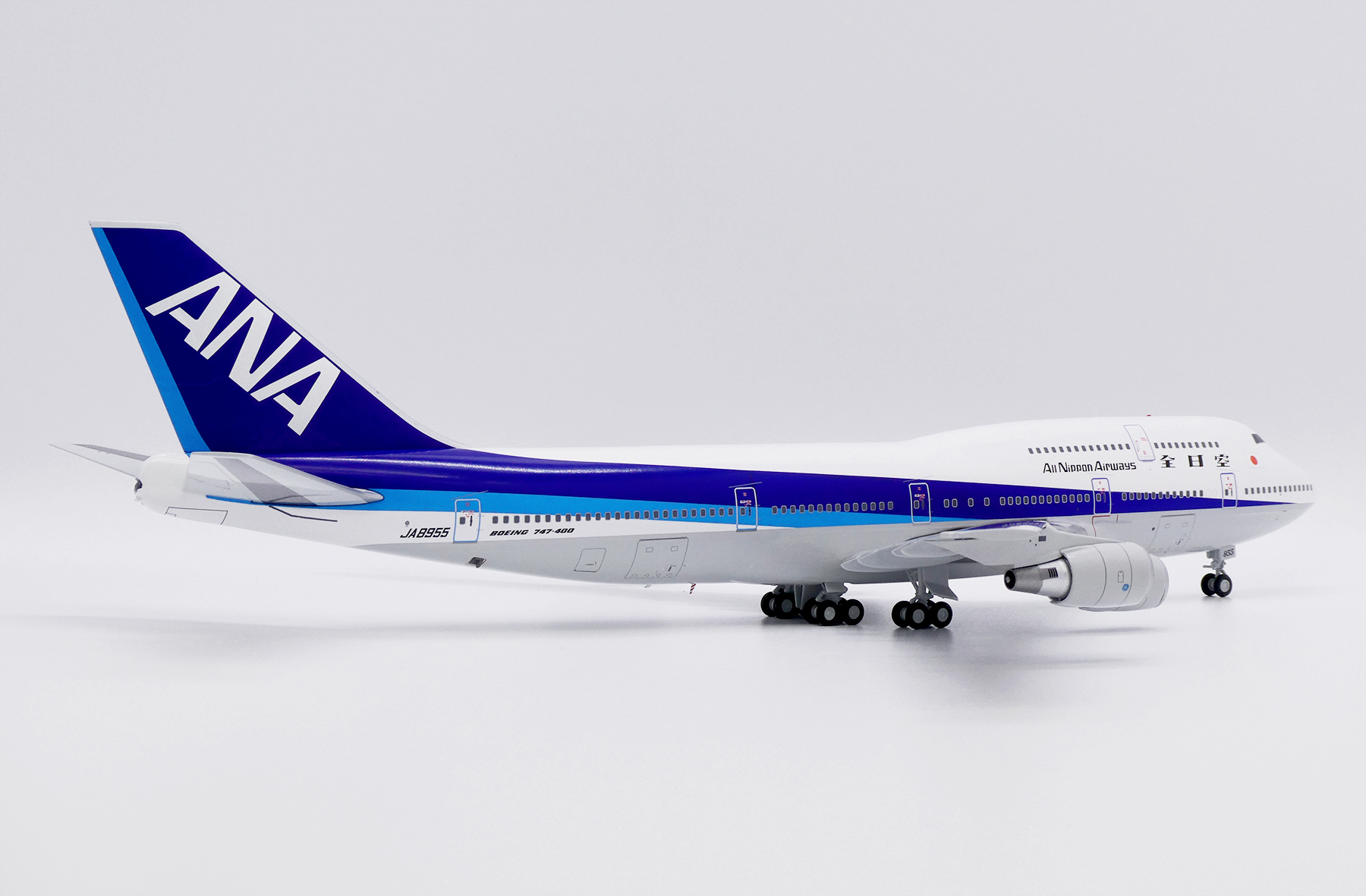 ANA 全日空商事 BOEINE 747-400 ようこそJAPAN 1/200 Yokoso! JAPAN