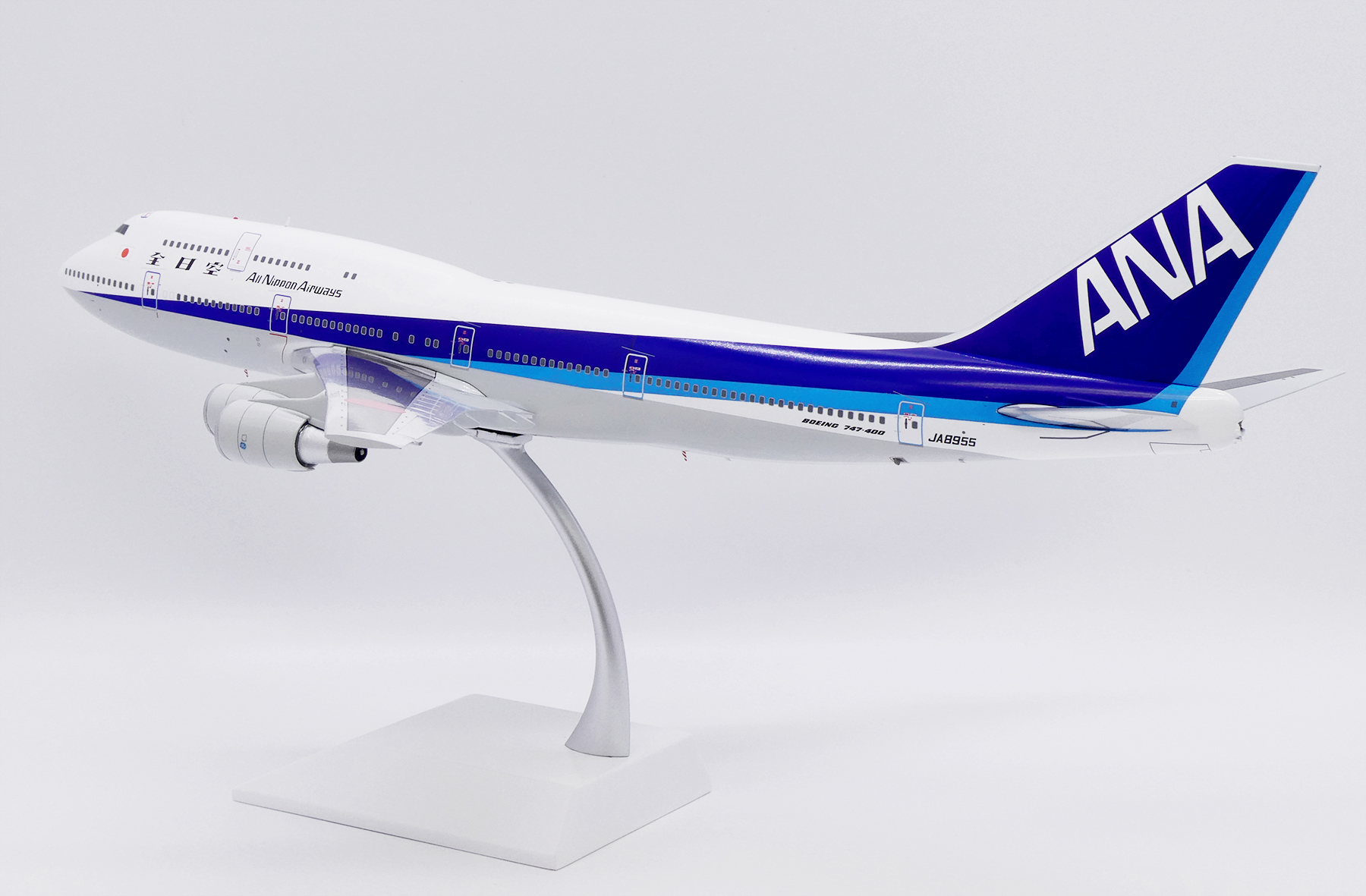 ScaleModelStore.com :: JC Wings 1:200 - XX20443 - ANA All Nippon