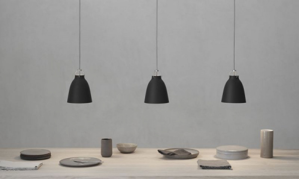 カラヴァッジオ マット ペンダントライト P1 / ブラックFRITZ HANSEN