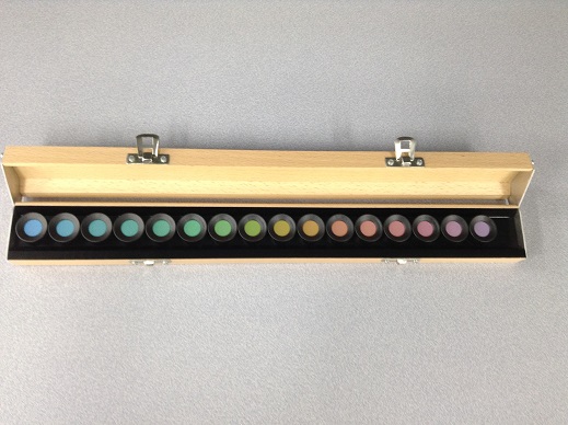 パネルD15 色覚検査器 色覚検査器 パネルD−15 テスト 美品 パネル