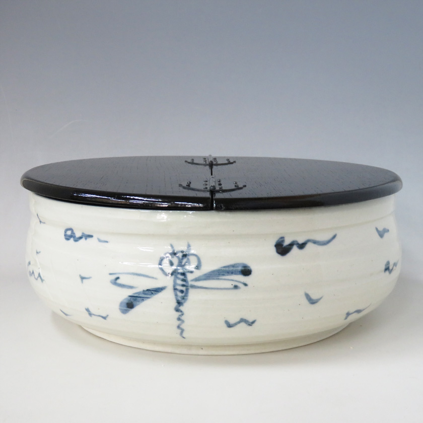 茶道具 水指（水差・みずさし） 平水指 安南トンボ 掻合塗割蓋 加藤五陶