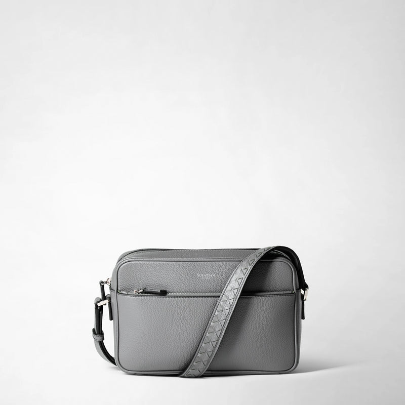 イタリアンカーフレザーEAST WESTメッセンジャー