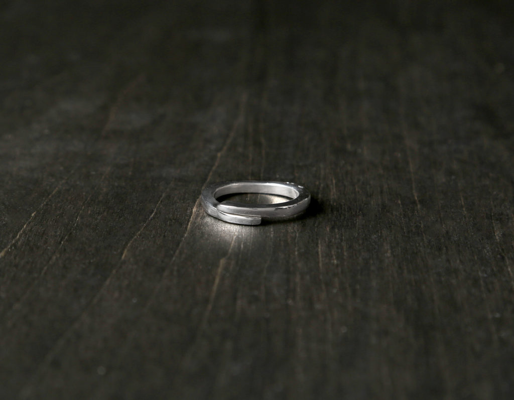 Secrets秘密｜SERGE THORAVAL-セルジュ・トラヴァル- H.P.FRANCE